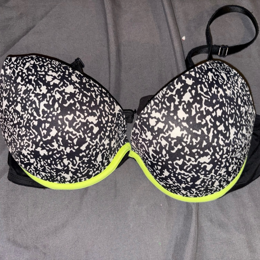 PINK Victorias Secret 34B Pushup Bra Padded Leopard Black